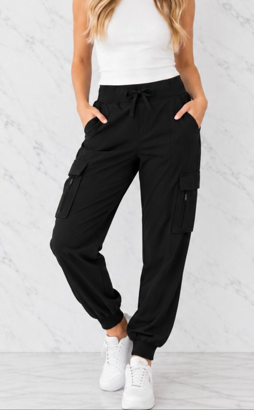 All in Motion black cargo jogger pant medium petite